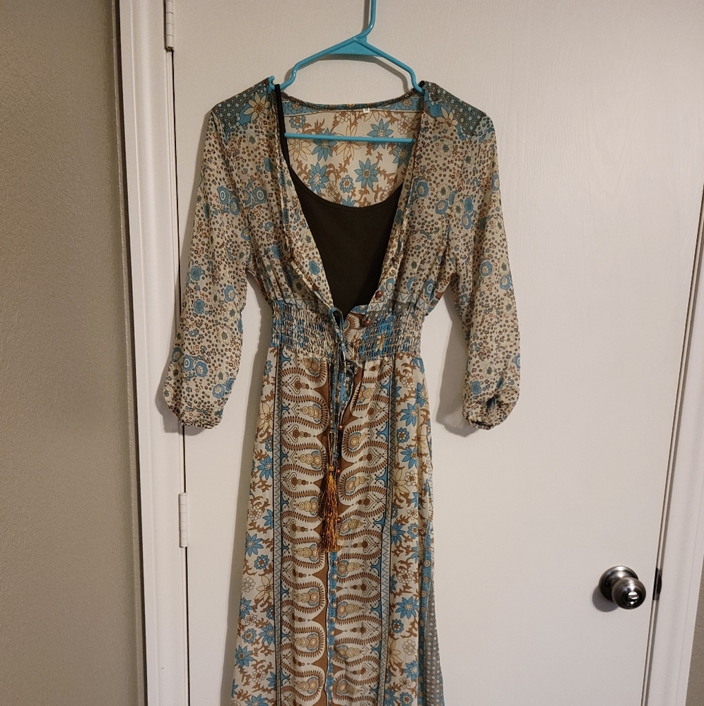 Super cute vintage-inspired dress!